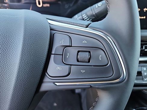 New 2026 Buick Envista Sport Touring image 18