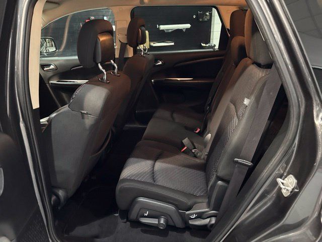 Used 2016 Dodge Journey SXT FWD image 12