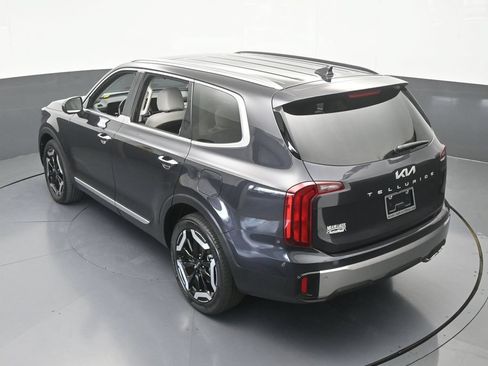 Used 2025 Kia Telluride S FWD image 51