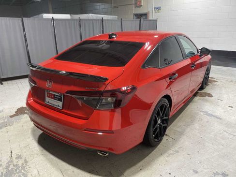 Used 2025 Honda Civic Sport image 26