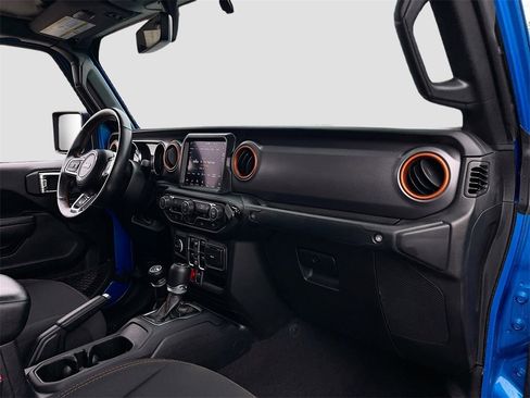 Certified 2023 Jeep Gladiator Mojave w/ Trailer Tow Package image 27