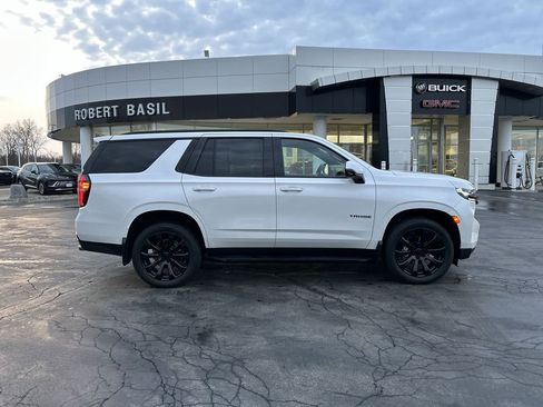 Used 2024 Chevrolet Tahoe Premier image 9