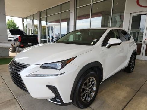 Used 2019 Lexus NX 300h AWD image 6