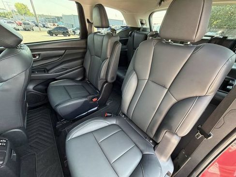 Certified 2026 Subaru Ascent Premium AWD/4WD image 26