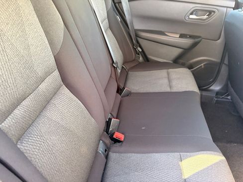 Certified 2025 Nissan Rogue SV FWD image 14