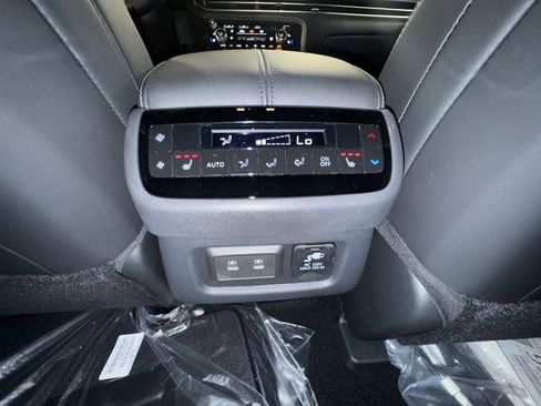 Certified 2026 INFINITI QX60 Autograph w/ Dark Cargo Package AWD/4WD image 29