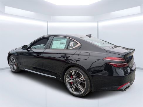 New 2025 Genesis G70 2.5T w/ Sport Prestige Package image 5