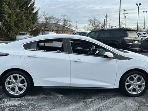 Used 2018 Chevrolet Volt Premier image 26
