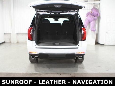 New 2025 GMC Yukon XL Denali w/ Sun & Power Step Package image 32