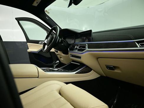 Used 2021 BMW X7 xDrive40i w/ Premium Package AWD/4WD image 66