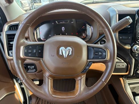 Used 2024 RAM 3500 Limited AWD/4WD image 17