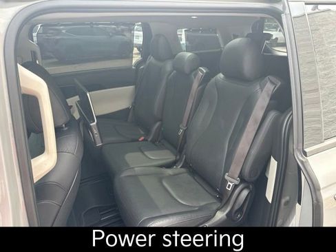 Certified 2024 Kia Carnival SX Prestige FWD image 16