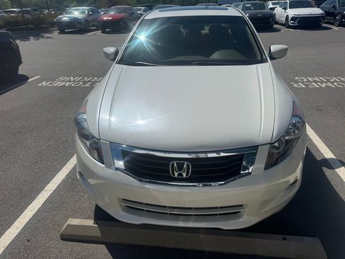 Used 2008 Honda Accord EX-L image 2