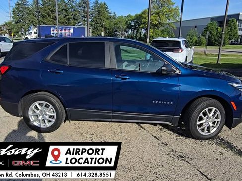Used 2023 Chevrolet Equinox LS w/ LS Convenience Package AWD/4WD image 10