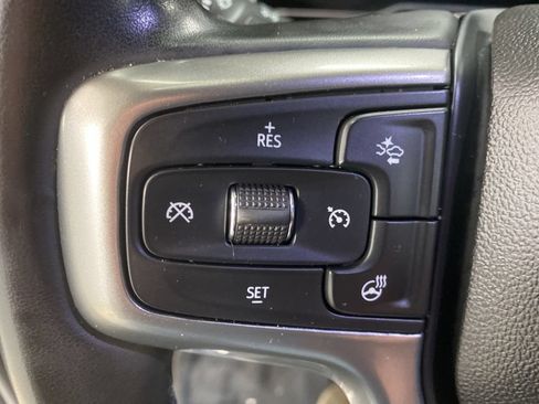 Certified 2023 Chevrolet Silverado 1500 RST w/ Redline Edition AWD/4WD image 9