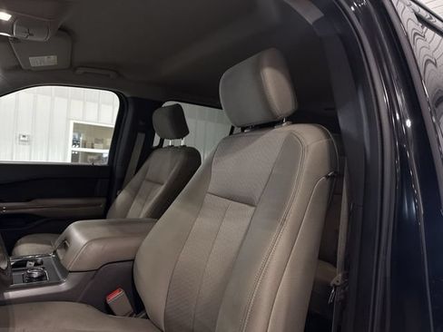 Used 2019 Ford Expedition XLT AWD/4WD image 22