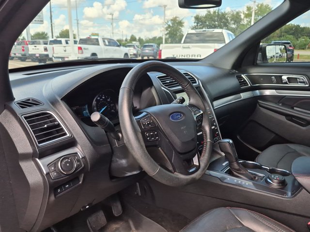 Used 2018 Ford Explorer Sport AWD/4WD image 5