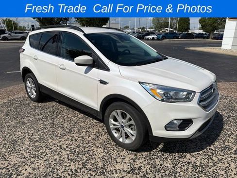 Used 2018 Ford Escape SEL w/ Ford Safe & Smart Package AWD/4WD image 7