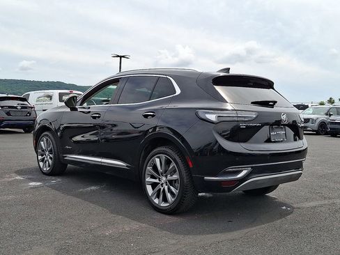 Used 2021 Buick Envision Avenir w/ Technology Package II image 4
