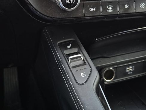 Used 2025 Kia Telluride EX FWD image 24