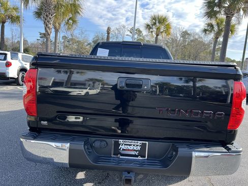 Used 2017 Toyota Tundra SR5 w/ TRD Off Road Package image 9