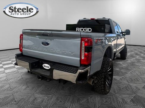 Used 2025 Ford F250 Lariat w/ FX4 Off-Road Package image 5