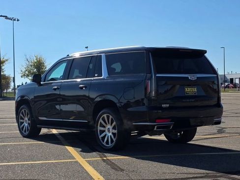 Used 2021 Cadillac Escalade ESV Premium Luxury Platinum image 34