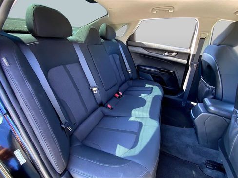 Used 2022 Kia K5 LXS FWD image 19