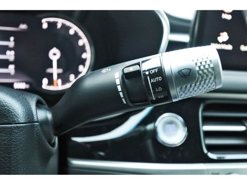 Used 2025 Genesis G70 3.3T Advanced w/ Sport Prestige Package image 20