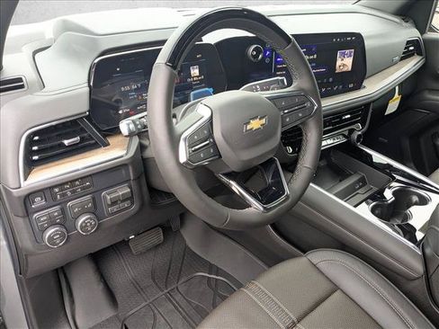 New 2026 Chevrolet Tahoe High Country AWD/4WD image 3