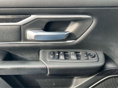 Used 2021 RAM 1500 Big Horn image 31