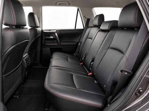 Used 2016 Toyota 4Runner TRD Pro AWD/4WD image 13