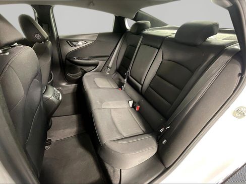 Used 2023 Chevrolet Malibu LT FWD image 21
