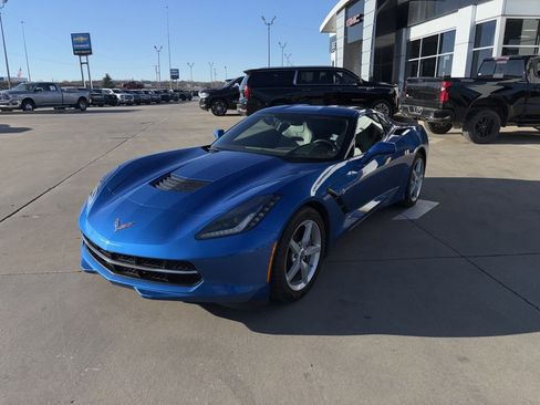 Used 2015 Chevrolet Corvette Stingray Coupe w/ 2LT Preferred Equipment Group image 7