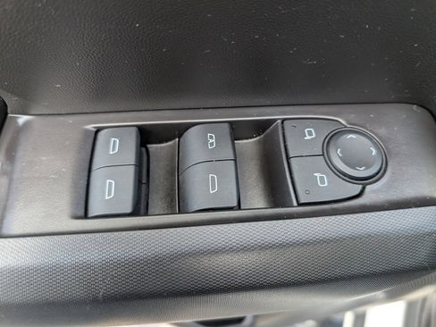 Certified 2024 Chevrolet Colorado Trail Boss w/ Advanced Trailering Package image 11