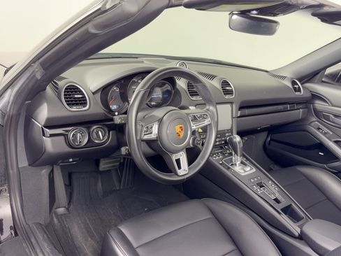 Certified 2021 Porsche 718 Boxster RWD image 4
