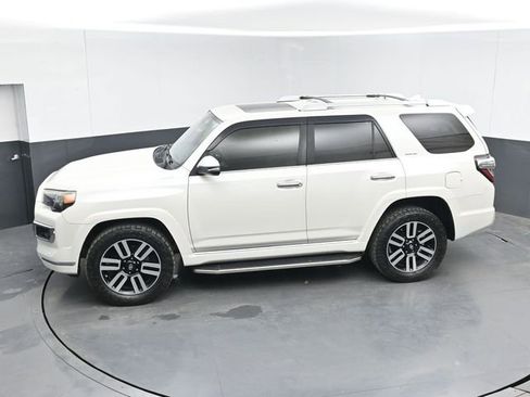 Used 2016 Toyota 4Runner Limited image 40