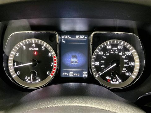 Used 2018 Nissan Titan PRO-4X w/ Pro-4x Convenience Package image 20