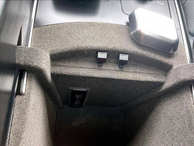 Used 2017 Mercedes-Benz GLS 450 4MATIC image 26