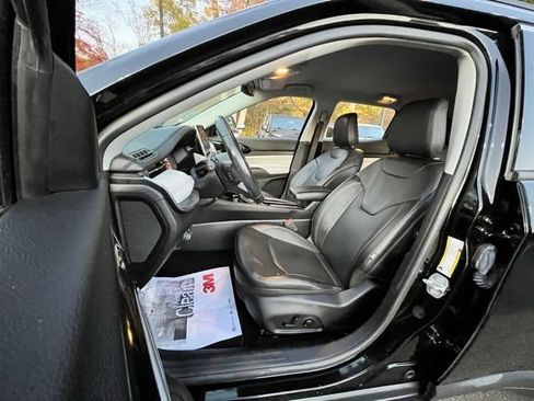 Used 2022 Jeep Compass Limited AWD/4WD image 14