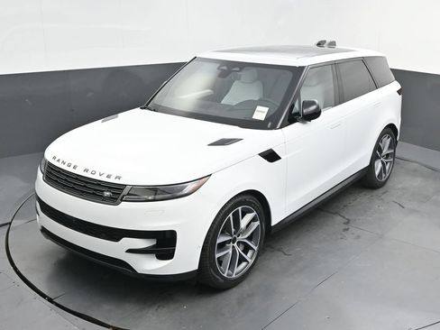 New 2027 Land Rover Range Rover Sport SE AWD/4WD image 38