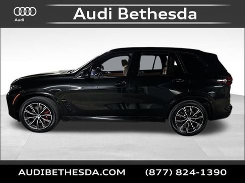 Used 2025 BMW X5 xDrive40i w/ M Sport Package image 4