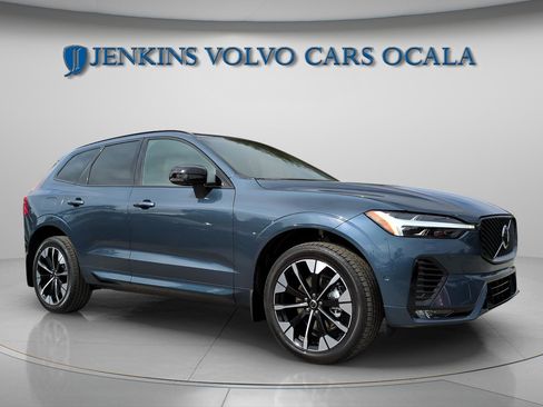 New 2026 Volvo XC60 B5 Plus w/ Protection Package Premier image 2