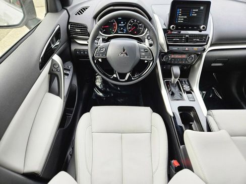 New 2025 Mitsubishi Eclipse Cross SEL image 11