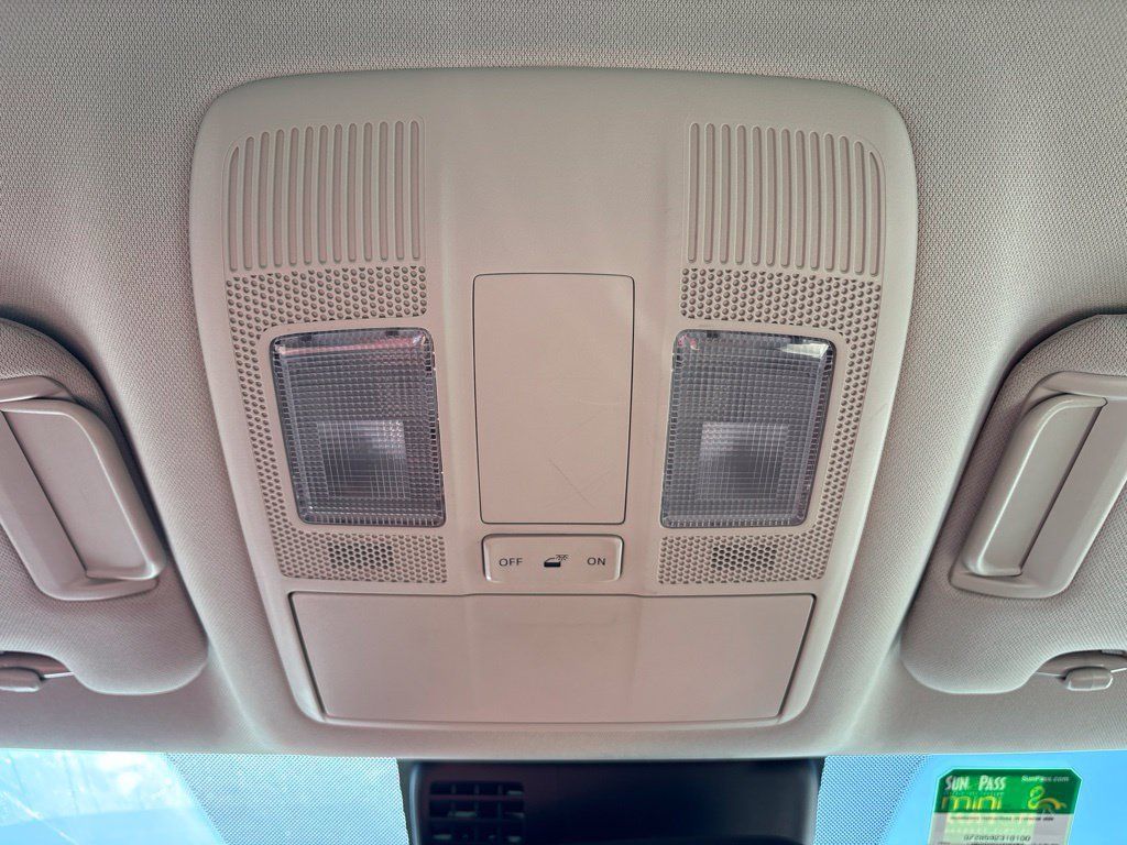 Used 2020 MAZDA CX-9 Touring FWD image 32