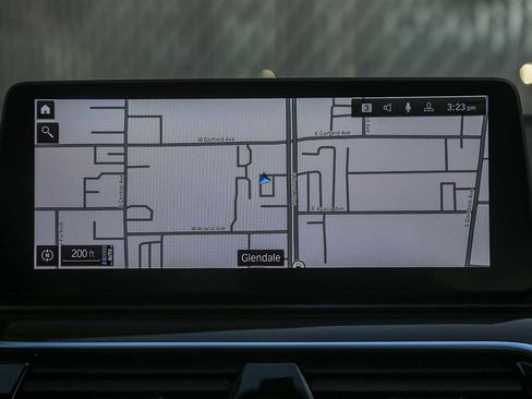 Certified 2023 BMW 530e w/ M Sport Package image 11