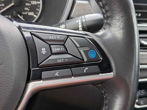 Used 2023 Nissan Altima 2.5 SL AWD/4WD image 26