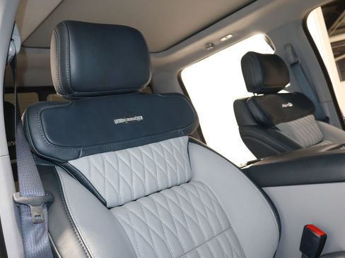 Used 2024 Ford F350 Limited w/ FX4 Off-Road Package image 58