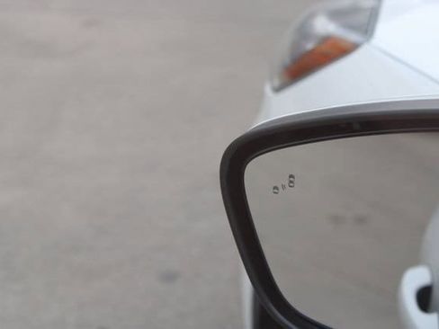 Used 2020 Ford Escape Titanium w/ Titanium Premium Package 2.0 image 24