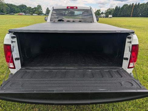 Used 2017 RAM 1500 Tradesman w/ Power & Remote Entry Group AWD/4WD image 26